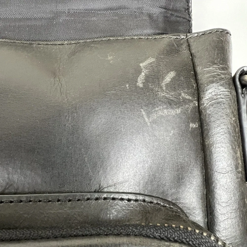 Wilsons Leather Briefcase/Messenger Bag Dark Brown to Black NO SHOULDER STRAP